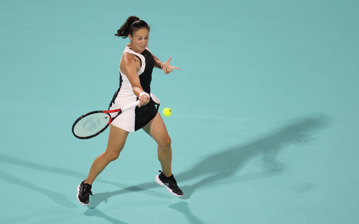 Касаткина вышла в четвертьфинал крупного турнира в Абу-Даби
