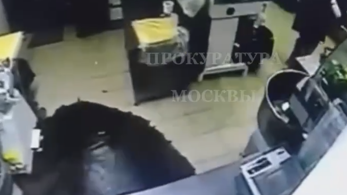 Суд приговорил инженера ТЦ в Москве, где из-за прорыва трубы погибли люди