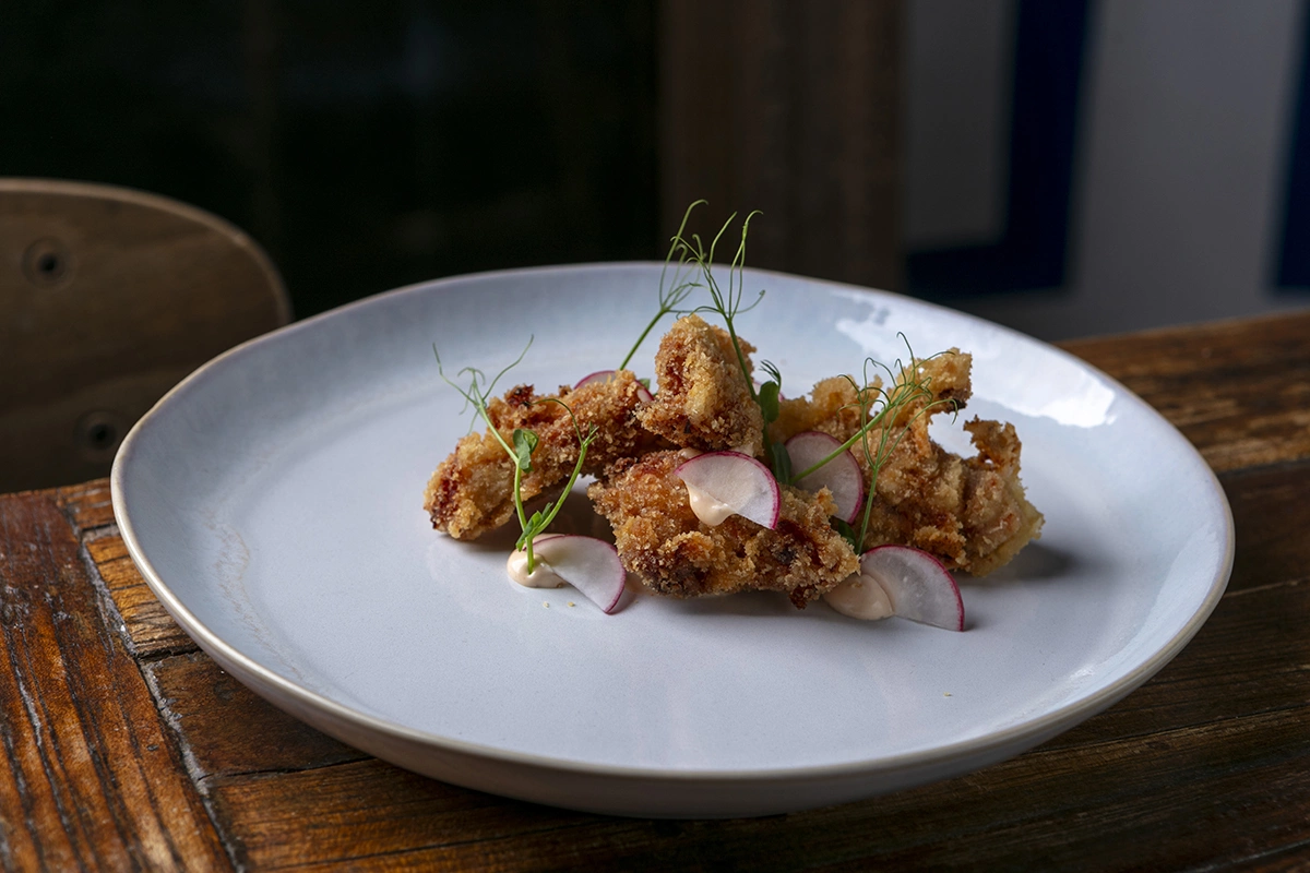 Кунели коккинисто