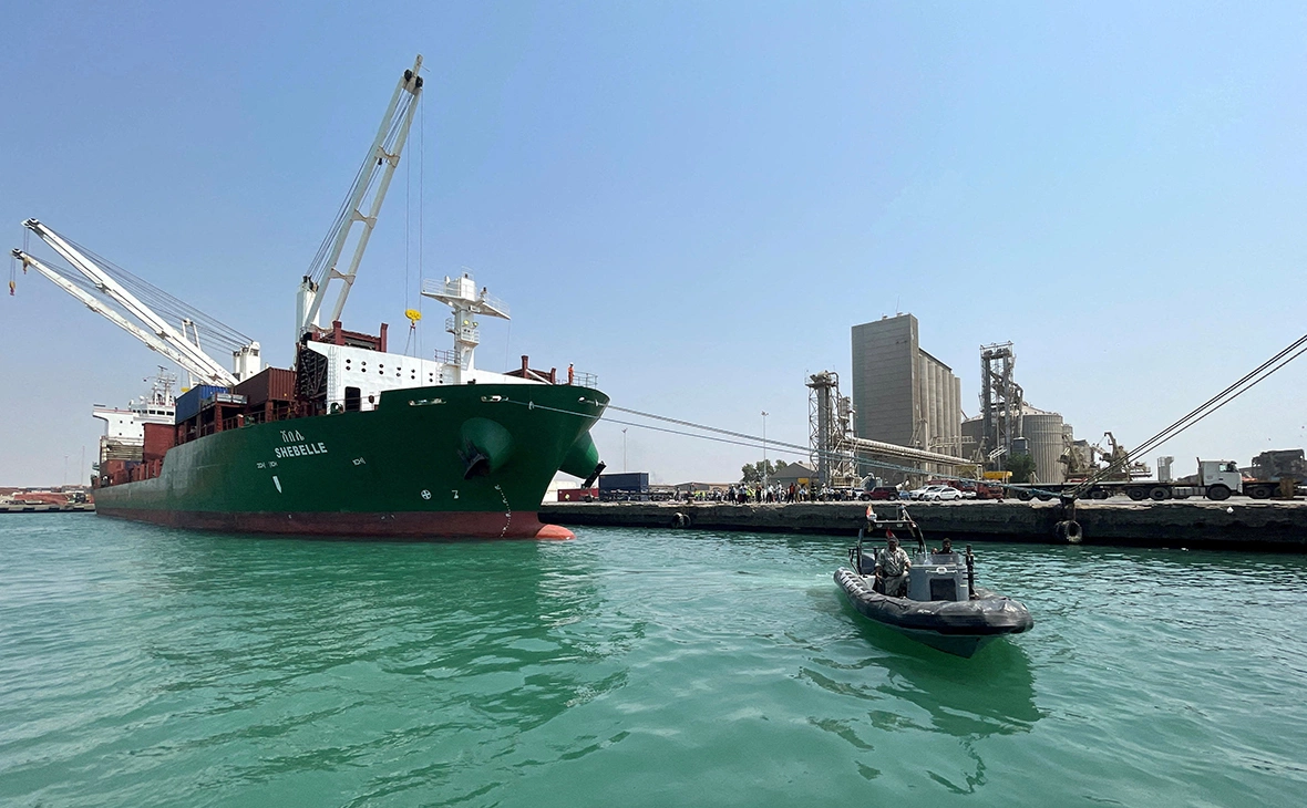 Khaled Abdullah / Reuters