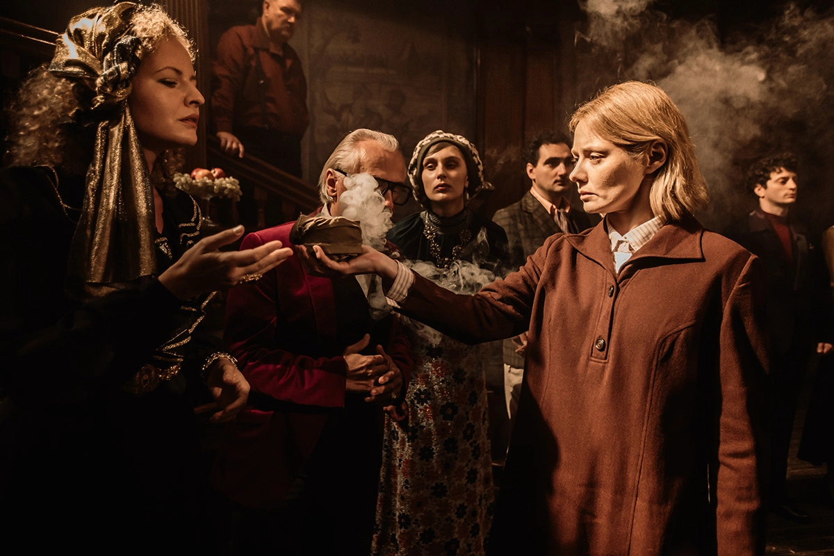 Кадр из сериала «Страх над Невой»