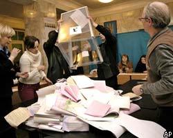 В.Ющенко потребовал от ЦИК ускорить подсчет голосов