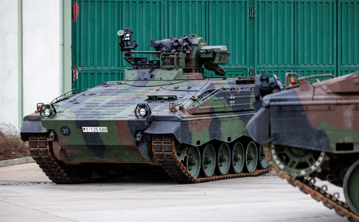 Jens Schlueter / Getty Images