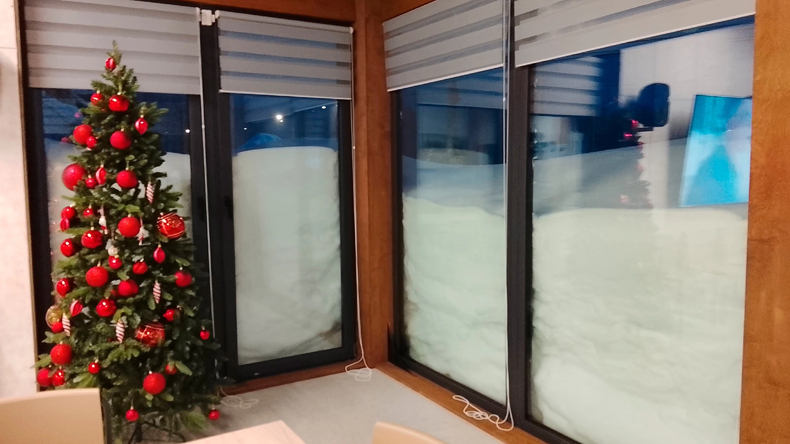 Последствия снегопада на горнолыжном курорте «Шерегеш», 8 декабря 2025 года