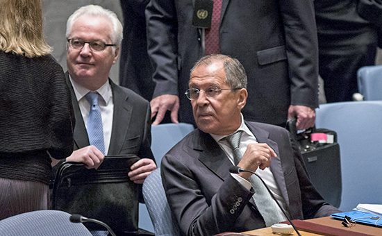 Постоянный представитель России при ООН Виталий Чуркин (слева) и глава МИД России Сергей Лавров во время заседания Совбеза ООН. Сентябрь 2015 года