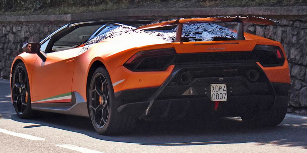 Компания Lamborghini начала испытания быстрейшего родстера Huracan