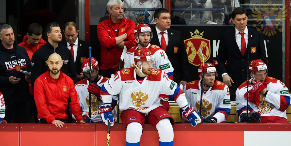 Восемь хоккеистов сборной России пропустят матч Евротура против Швеции