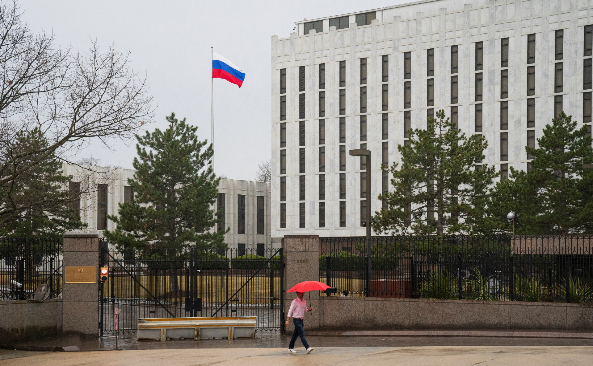 Путеводитель по санкциям и ограничениям против России. Главное"/>













