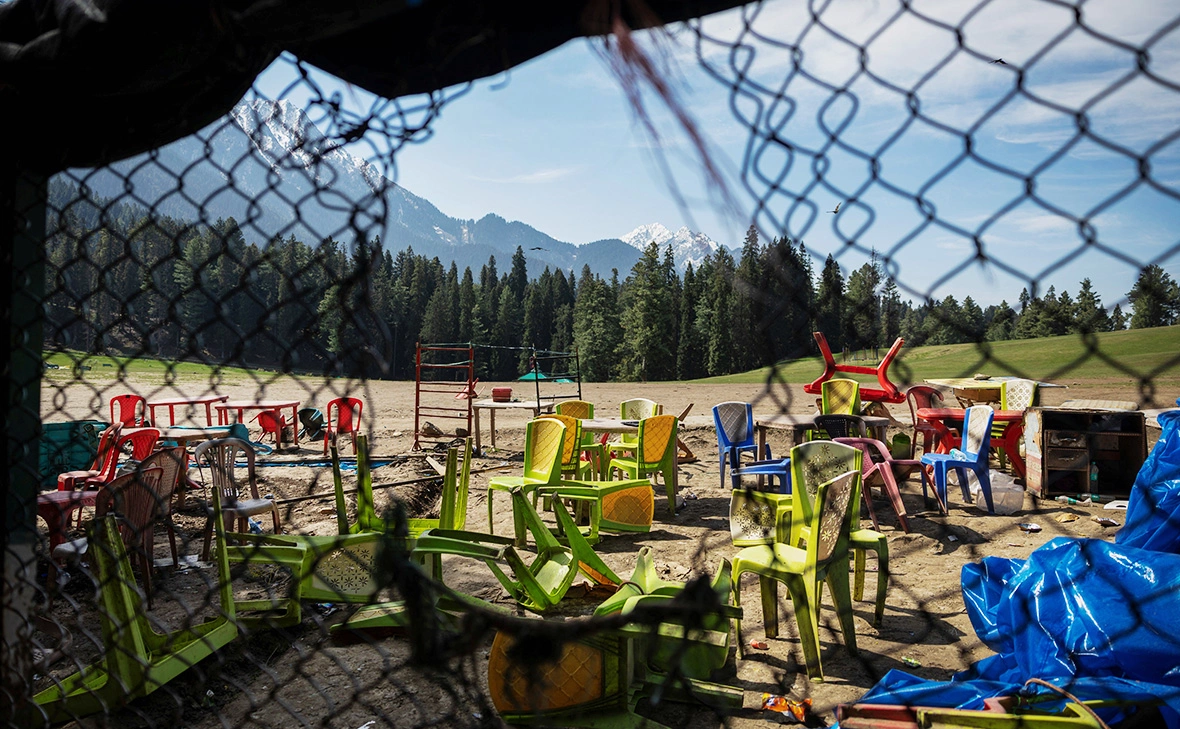 Adnan Abidi / Reuters