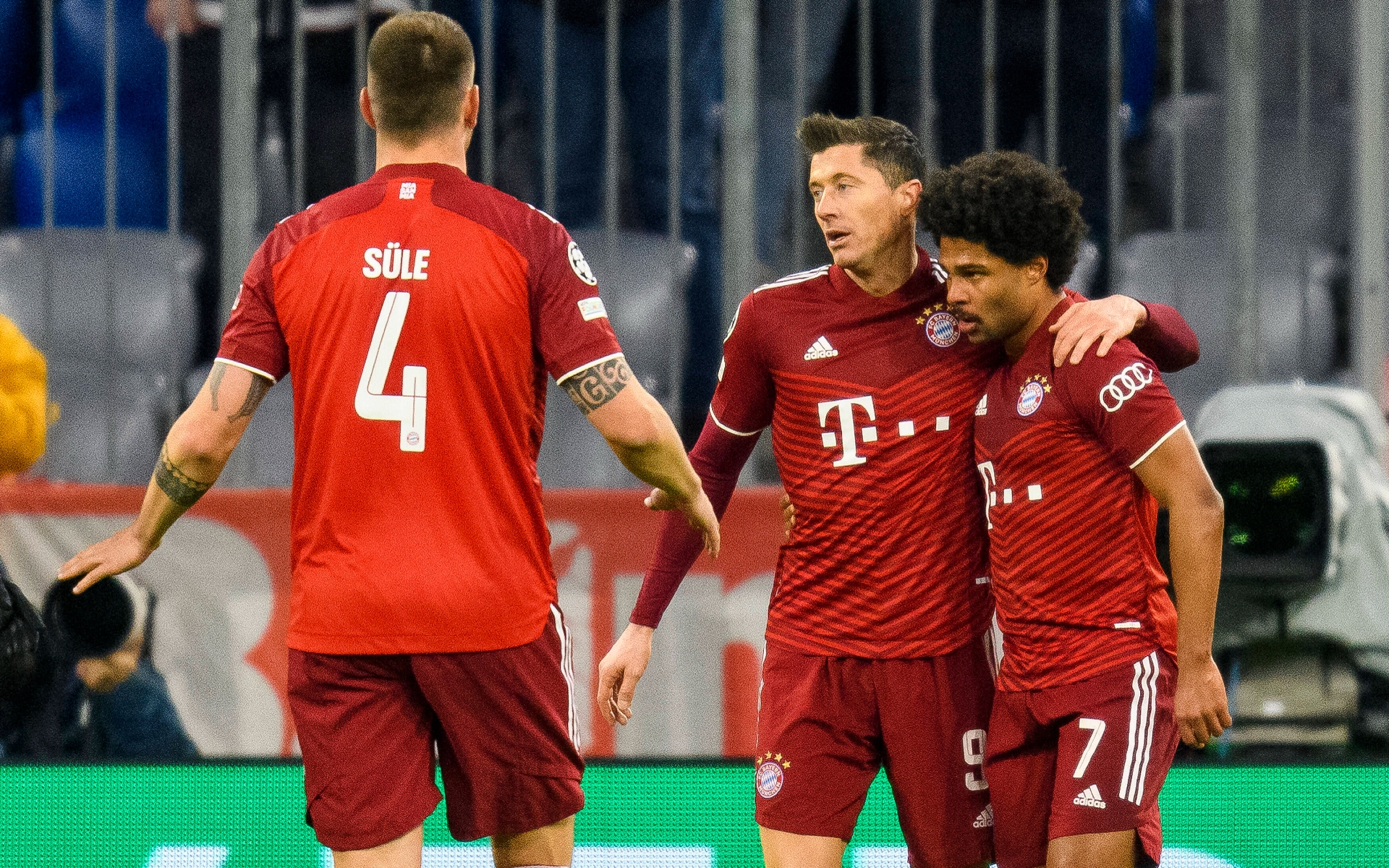 «Бавария» забила семь мячей в матче Лиги чемпионов с «Зальцбургом»