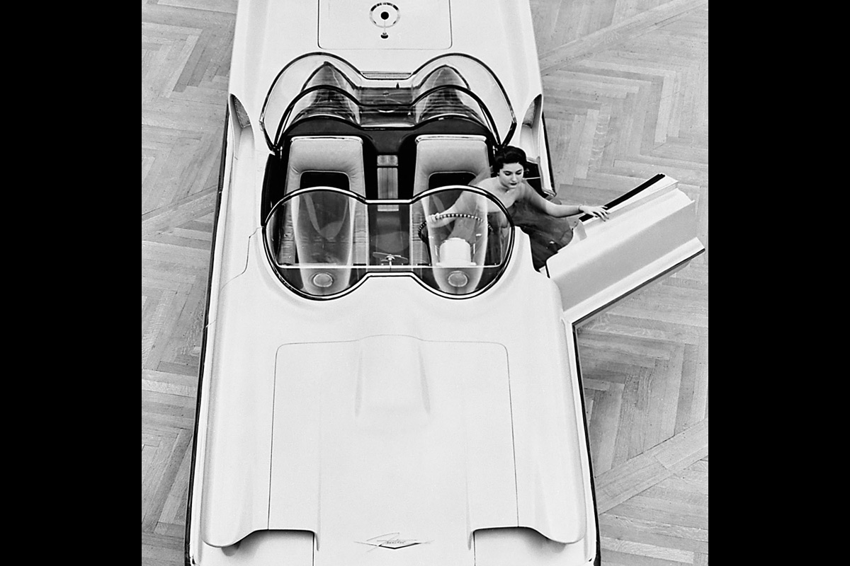 Lincoln Futura