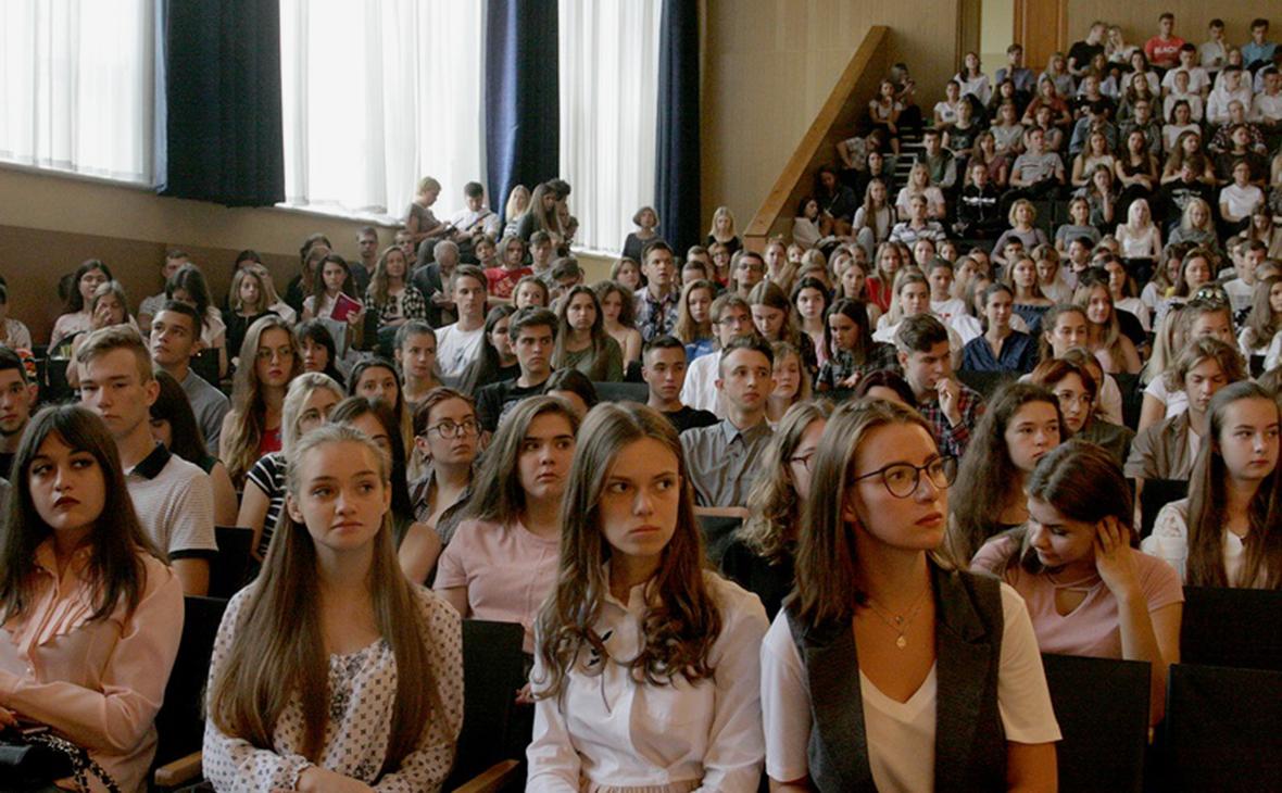 В Киево-Могилянской академии запретили говорить на русском языке