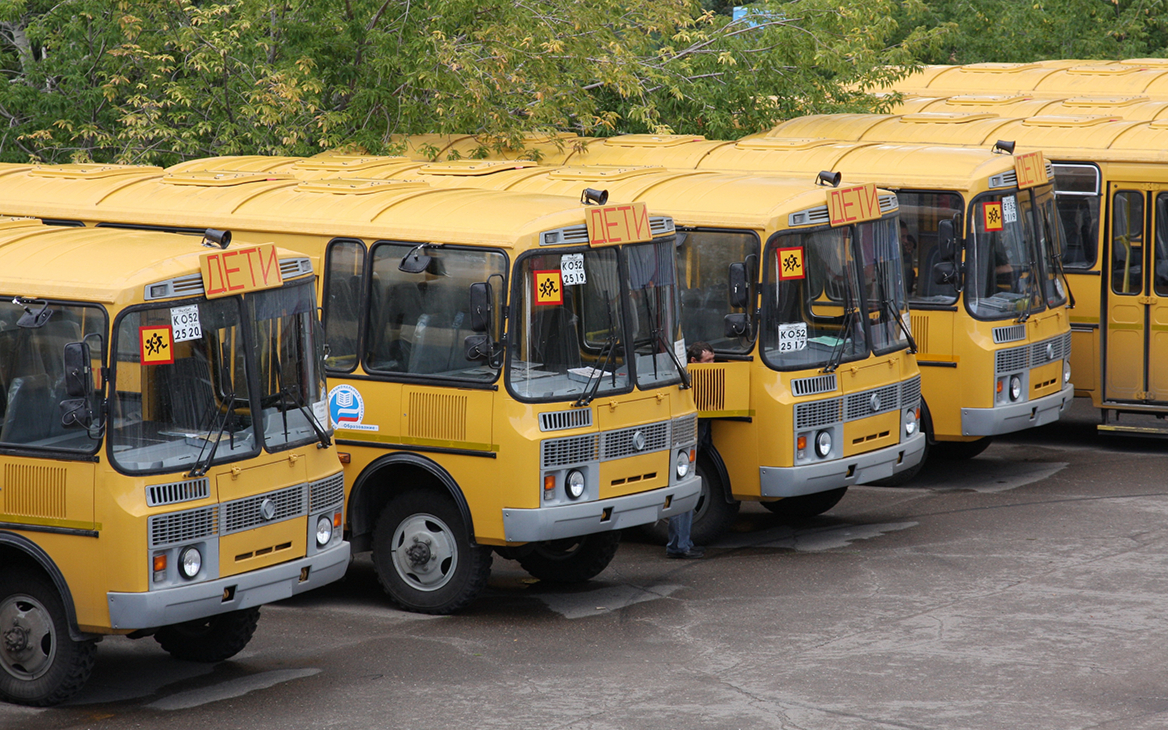 Кабмин заложит в бюджете 16 млрд руб. в год на школьные автобусы и скорые