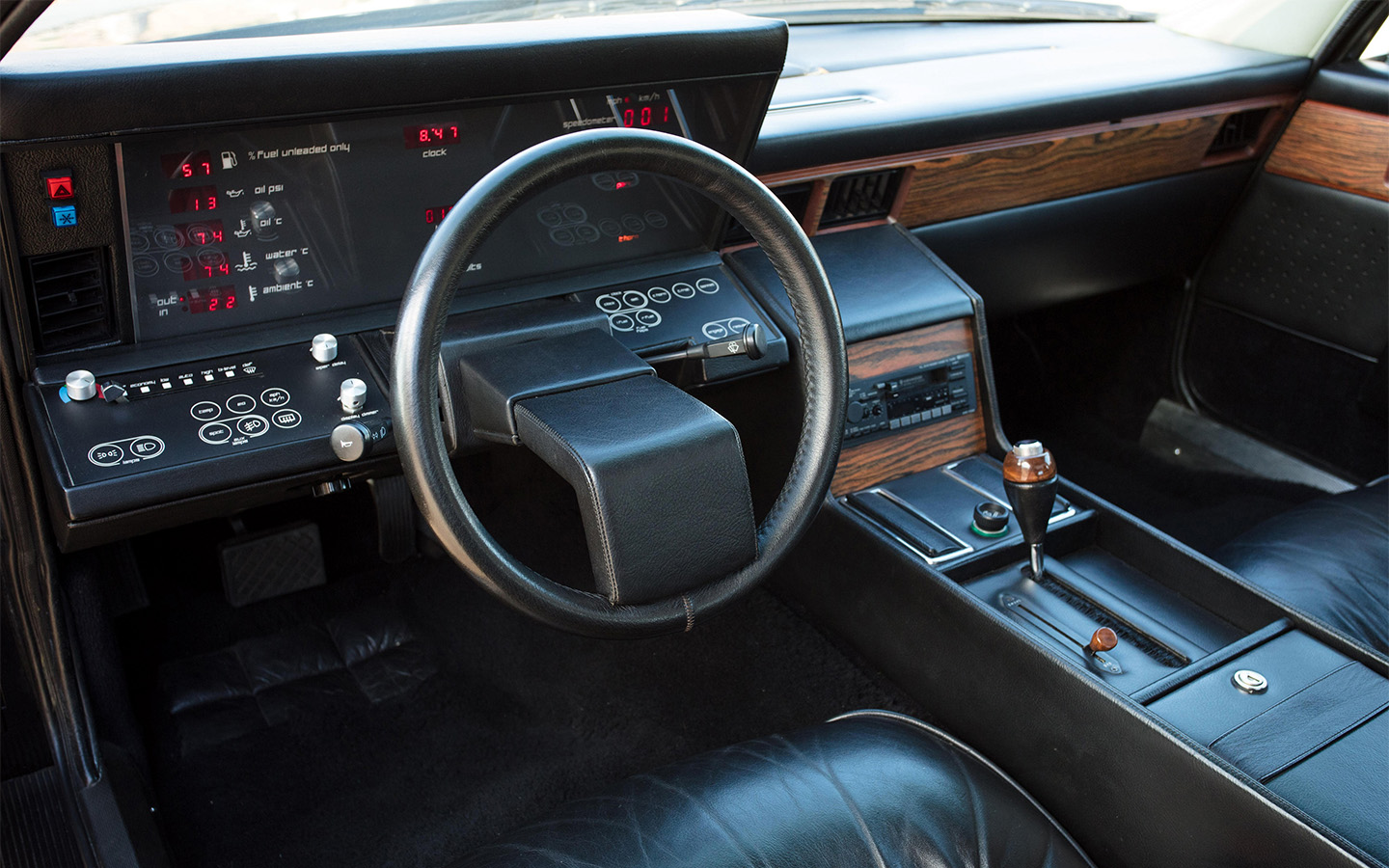 Aston Martin Lagonda