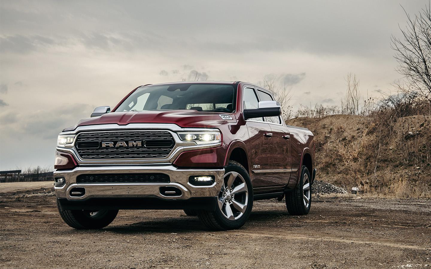 Американский Dodge RAM стал лидером среди пикапов в России. Топ-5 марок