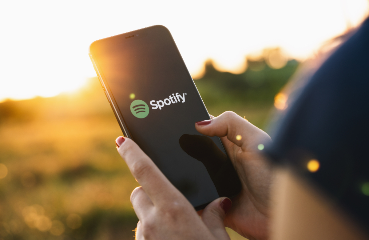 Гендиректор Spotify заявил о покупке акций компании на $50 млн | РБК  Инвестиции