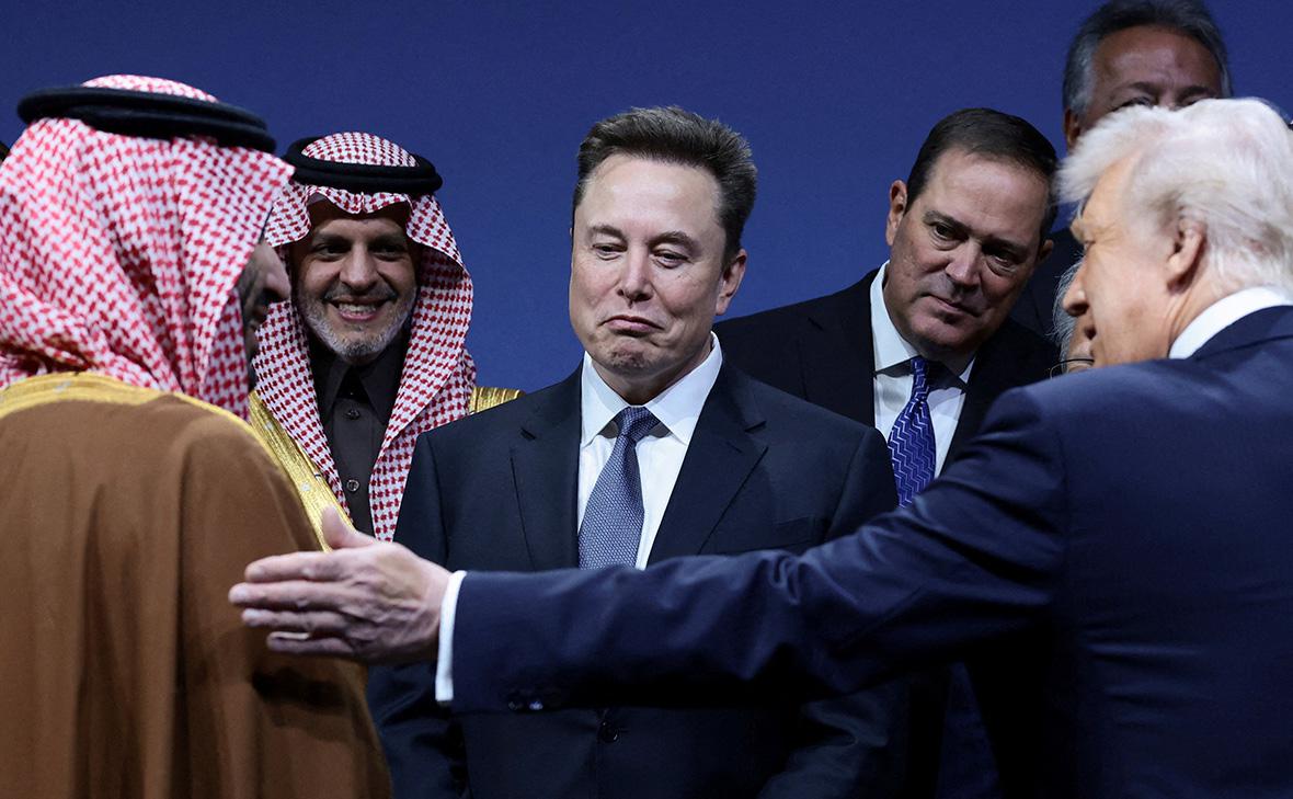 Elon Musk na sprejemu v Beli hiši spraševal o savdskem princu, ali je terorist