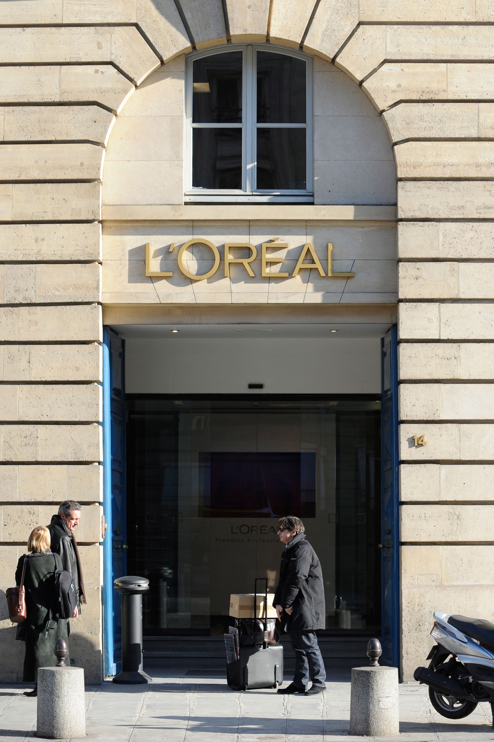 L’Oreal разводится с Nestle