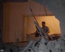 НАТО подтвердила факт бомбардировки резиденции М.Каддафи