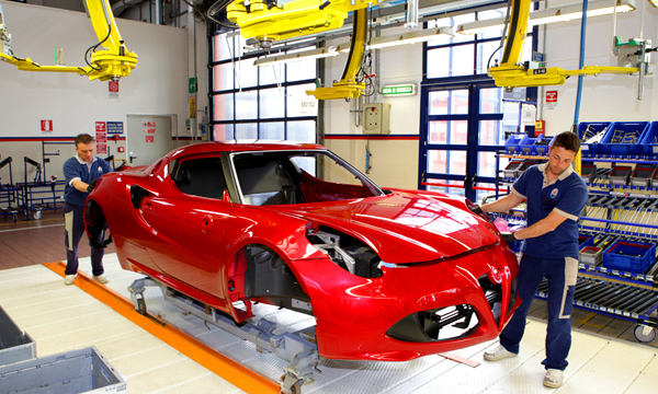 Alfa Romeo приступила к производству спорткара 4С