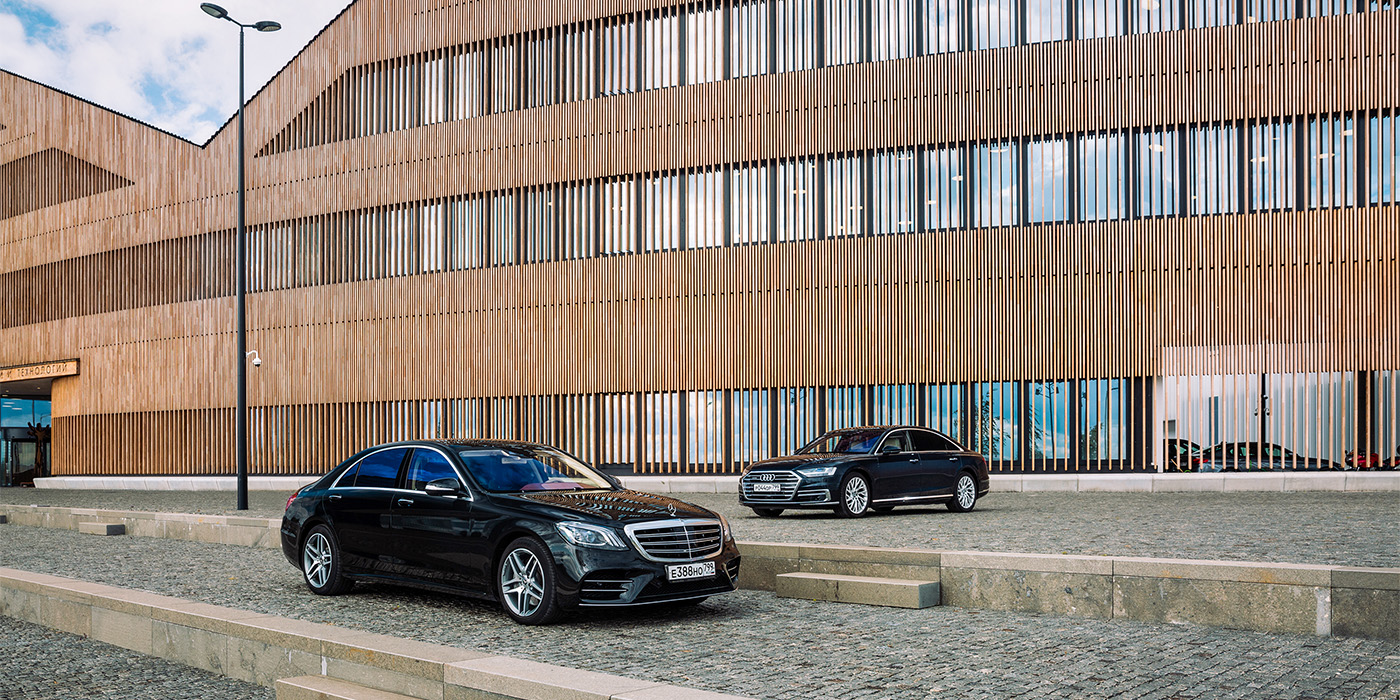 Что-то вечно. Mercedes-Benz S-class против Audi A8