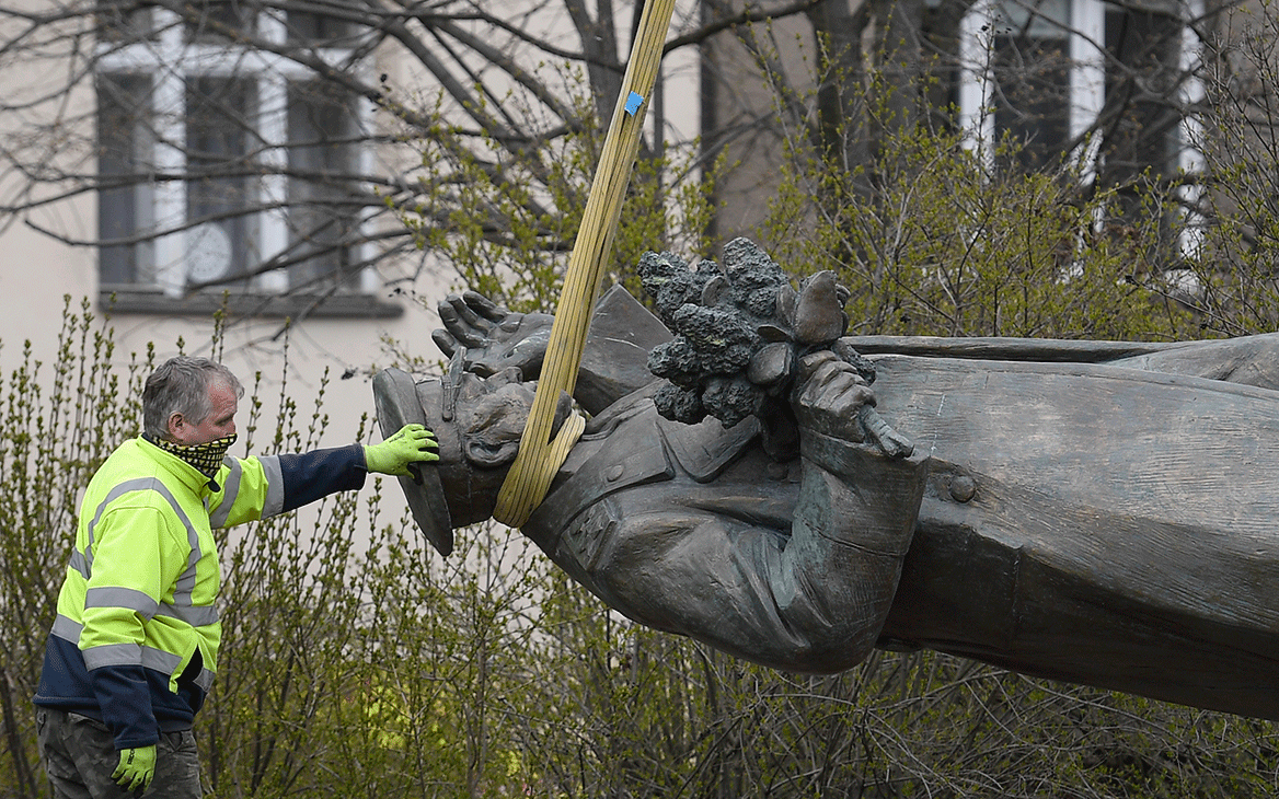 Компания из США отвергла причастность к сносу памятника Коневу