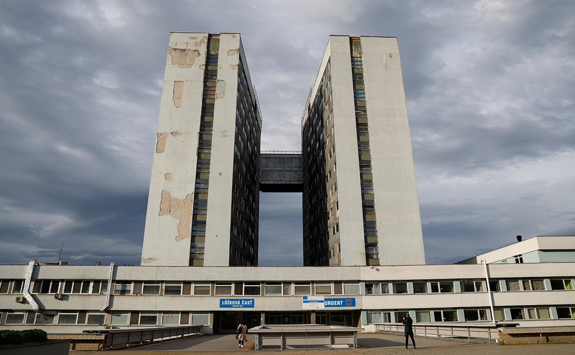 Leonhard Foeger / Reuters