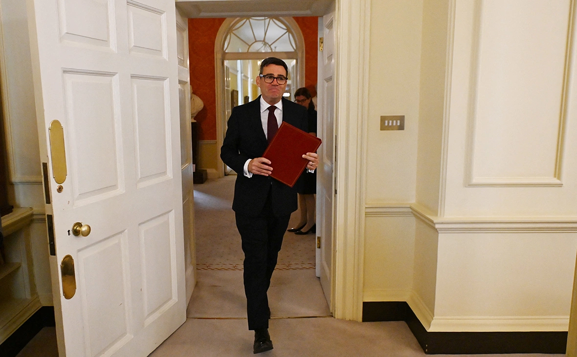 Eddie Mulholland / Reuters