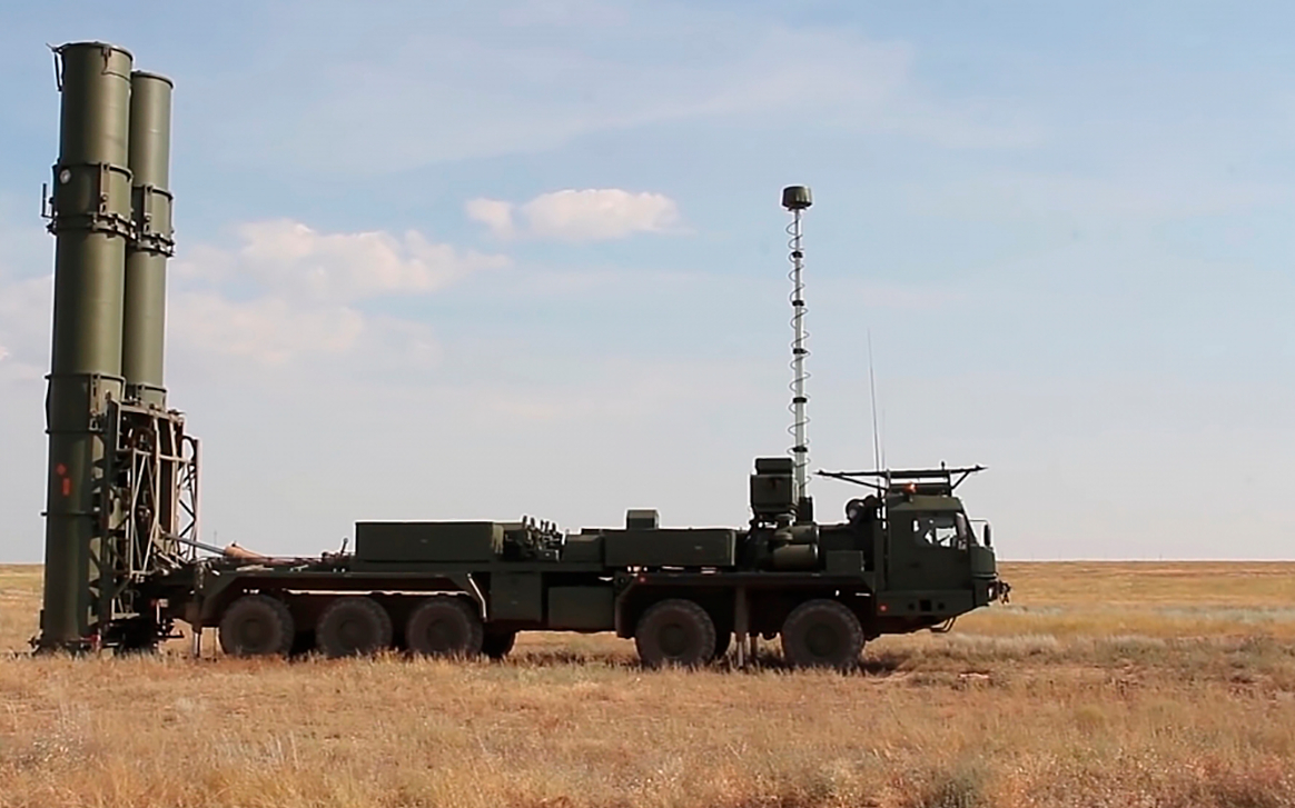 Комплексы С-500 начали поступать на вооружение России