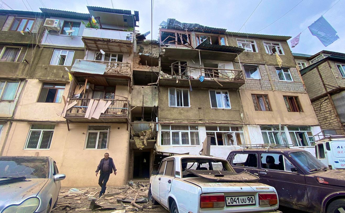 Разрушения в Нагорном Карабахе