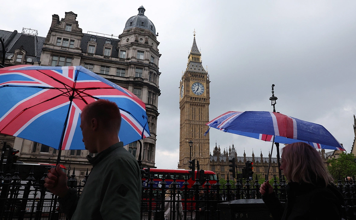 Toby Melville / Reuters