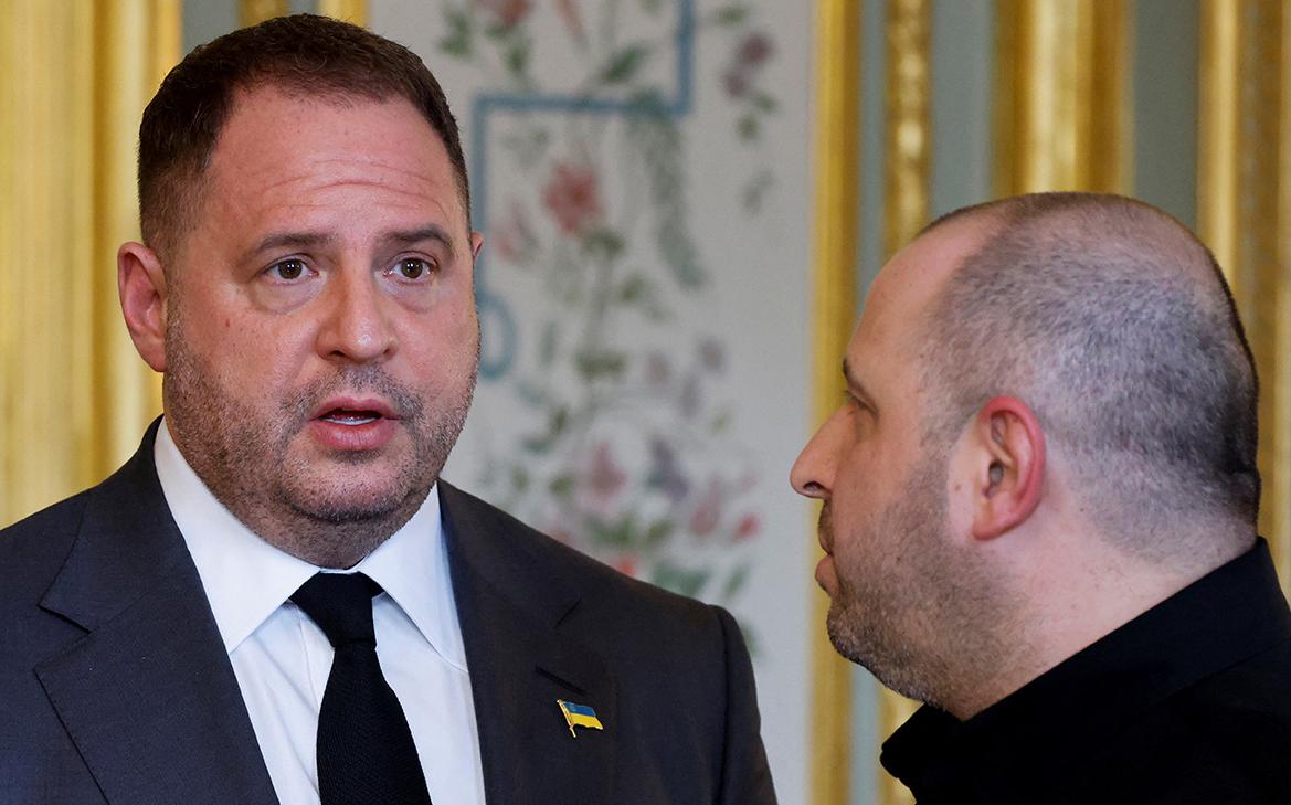 ZN узнала, что Зеленский сделал после появления подозрений в адрес Ермака