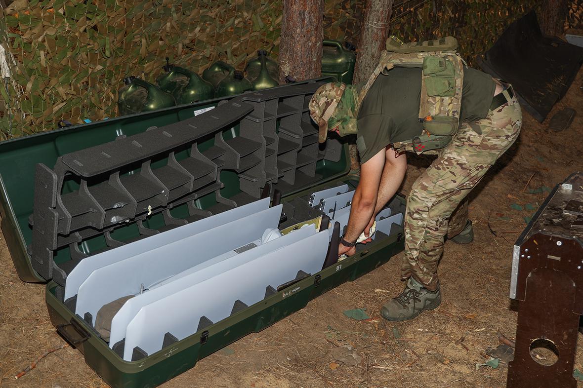 Работа расчета барражирующего боеприпаса &laquo;Ланцет&raquo; в зоне СВО