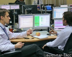 Российский рынок акций прибавил на открытии около 2%