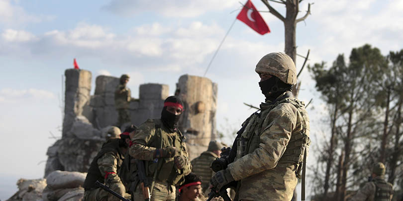 СМИ узнали о введении Сирией войск в Африн по договоренности с курдами