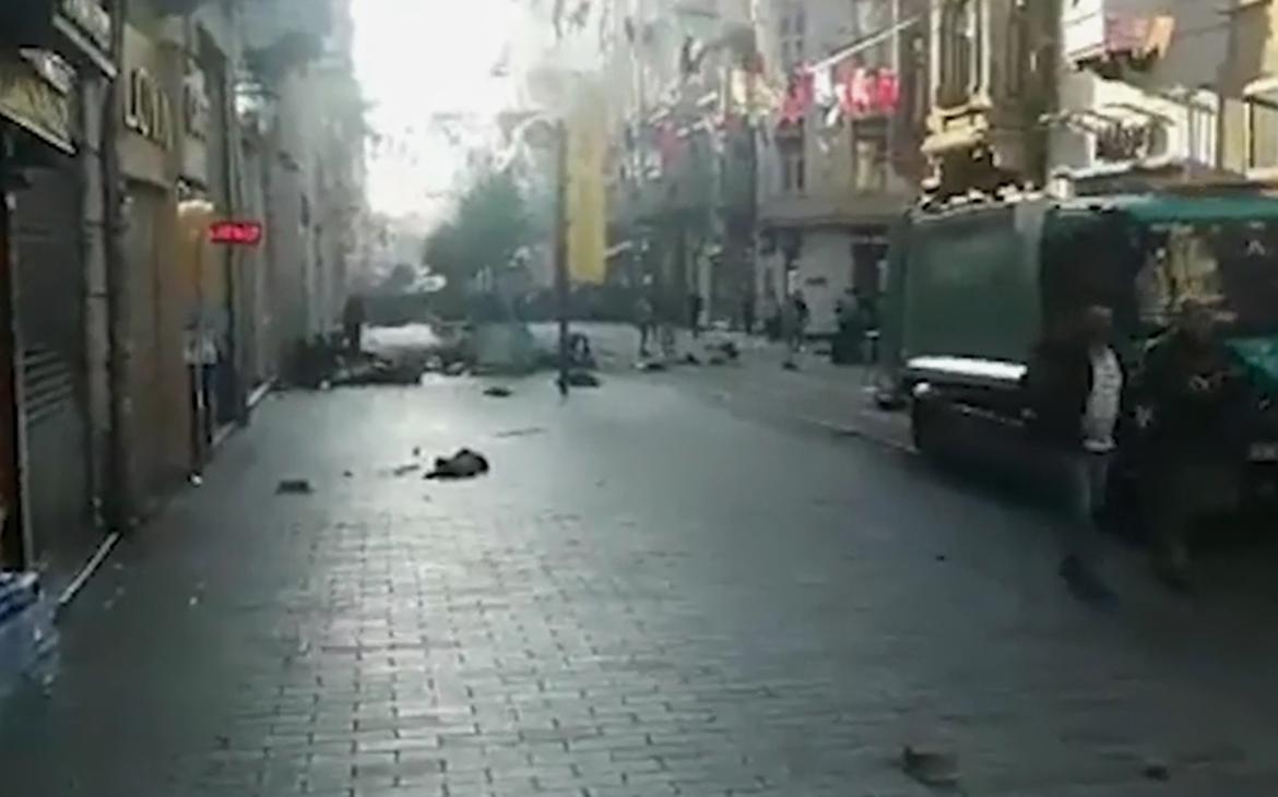 Появились первые кадры с места взрыва в центре Стамбула