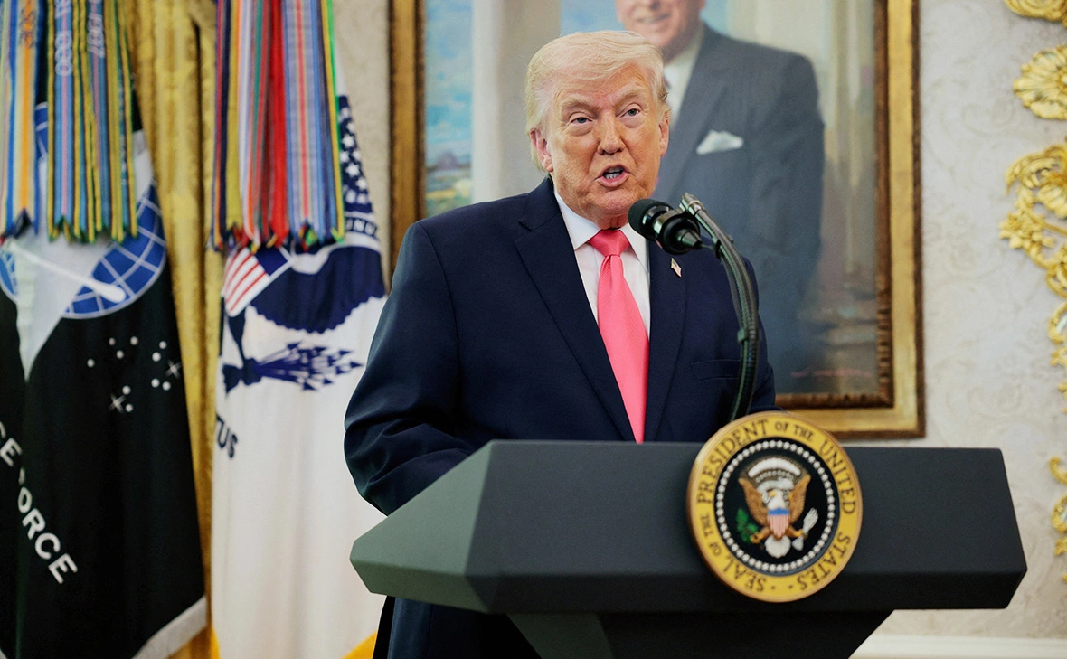 Evan Vucci / Reuters