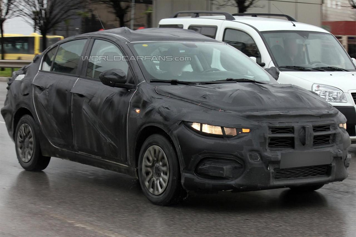 Новый седан Fiat Linea впервые замечен на тестах :: Autonews