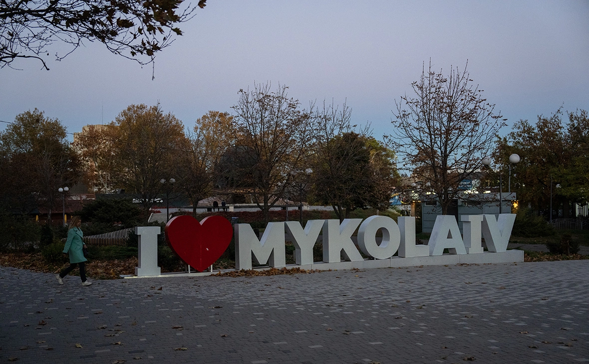 Carl Court / Getty Images