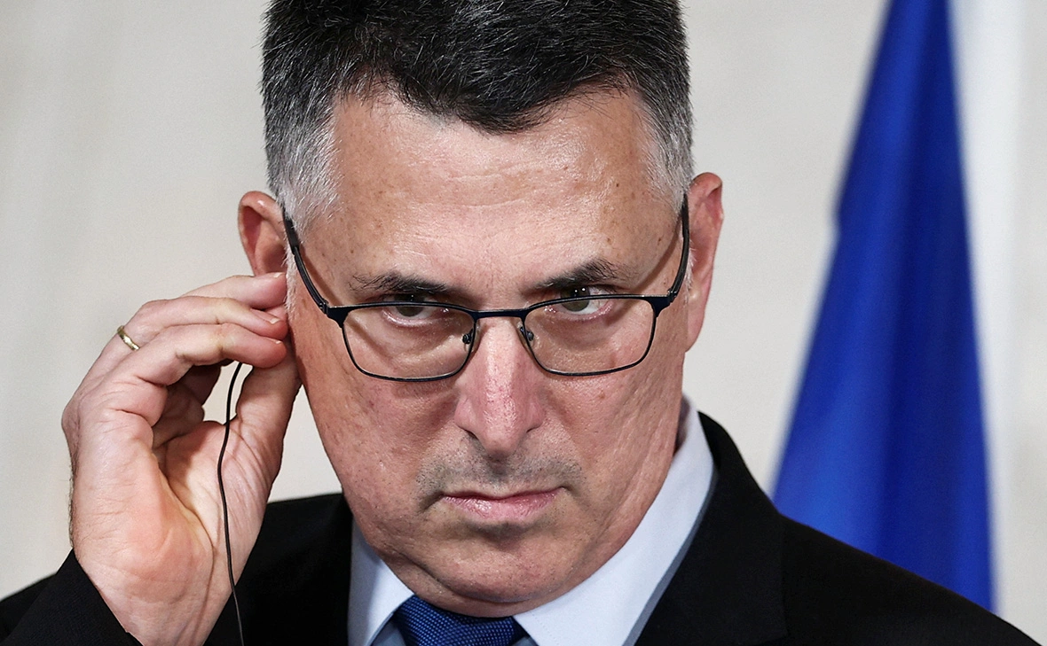 Guglielmo Mangiapane / Reuters