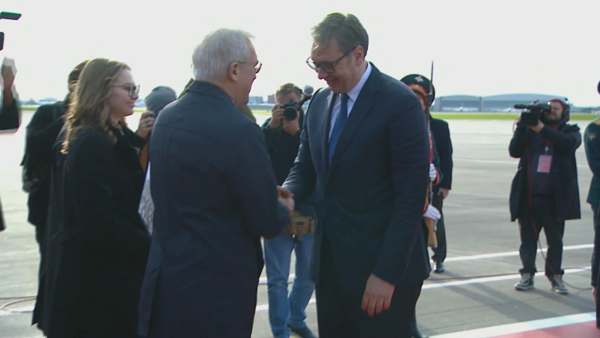 Вучич прилетел в Москву, несмотря на угрозы Еврокомиссии