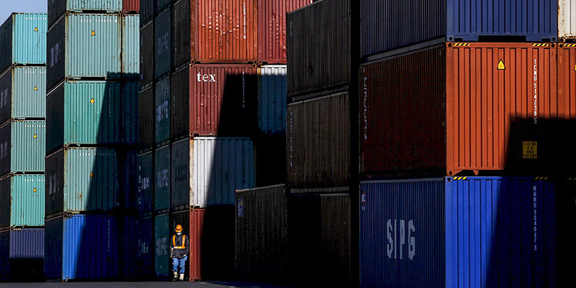 Удар на $60 млрд: чем обернется торговая война между Китаем и США