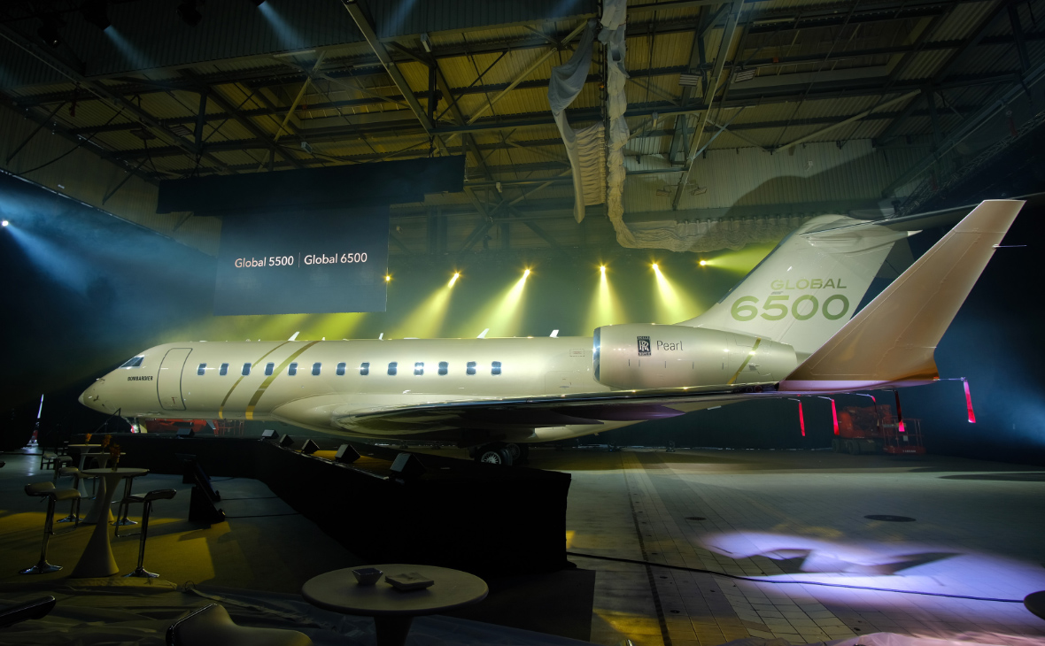 Bombardier Global 6500

