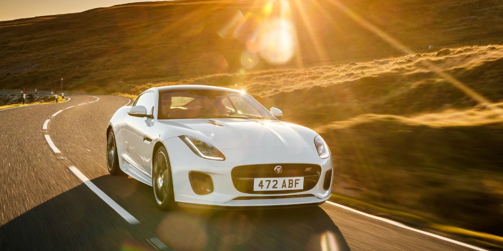Jaguar объявил дату премьеры обновленного F-Type