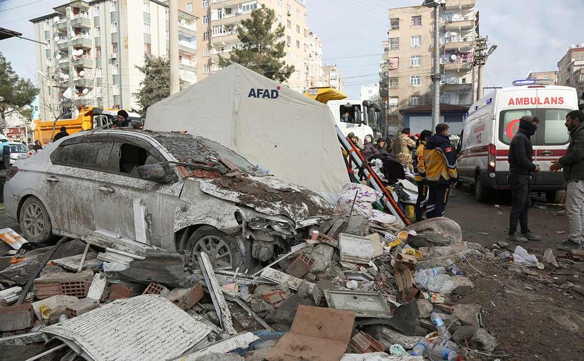 Sertac Kayar / Reuters