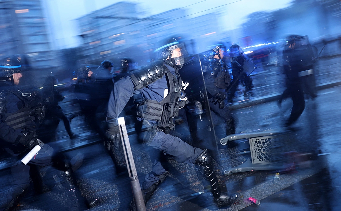 Hannah McKay / Reuters