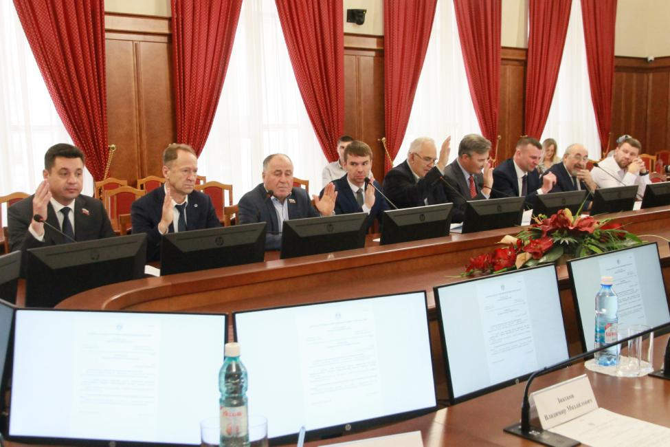 Пресс-служба Заксобрания Новосибирской области