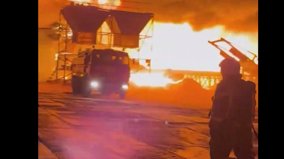 Власти сообщили о последствиях пожара на предприятии в Великом Устюге