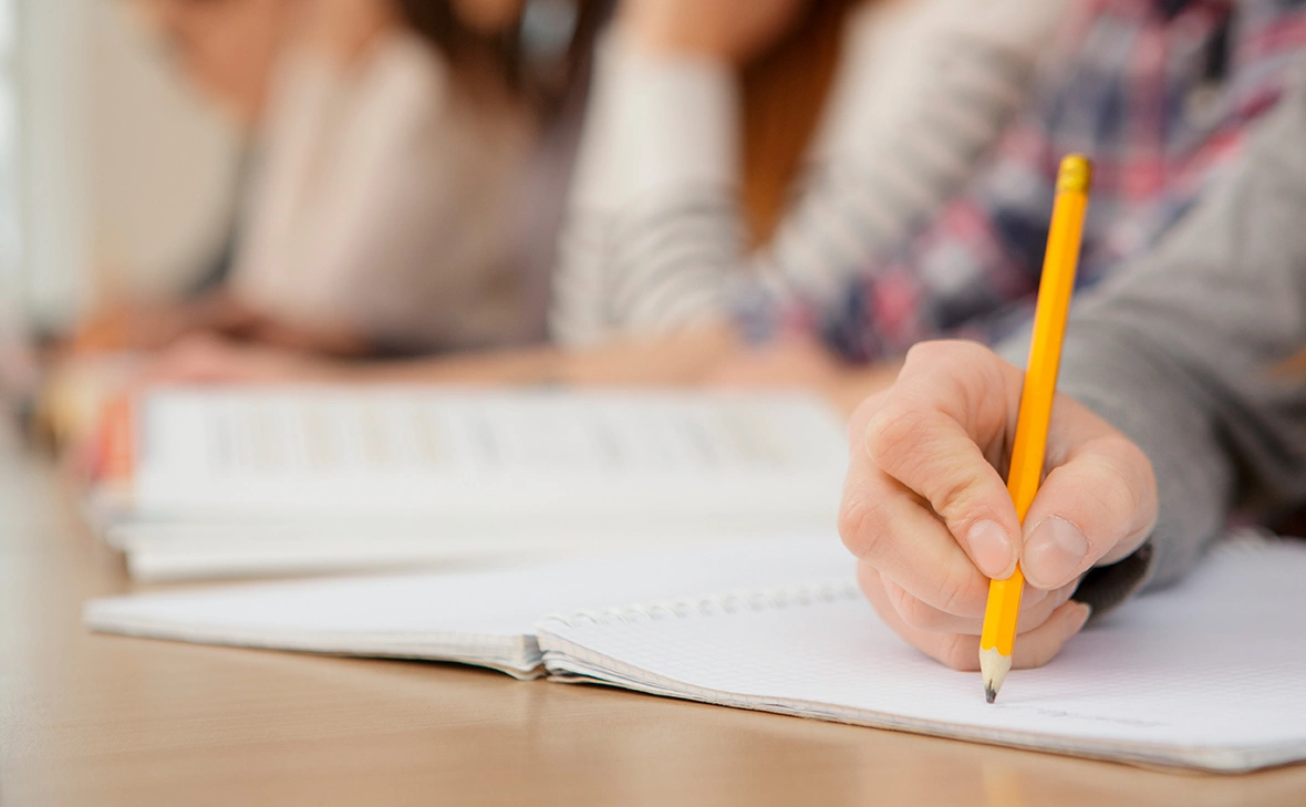 Nestor Rizhniak / Shutterstock