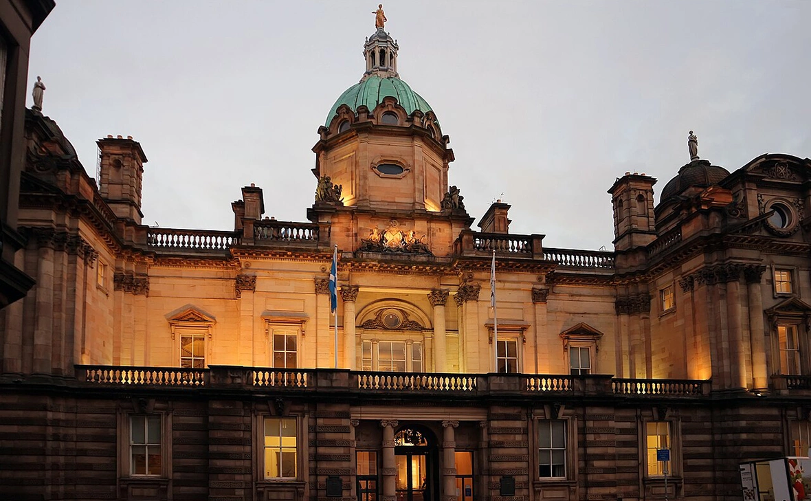 Andraszy / Wikipedia